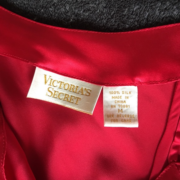 ❌SOLD❌ Victoria’s Secret crimson silk teddy ❤️ - Picture 4 of 4